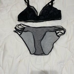 VS bikini set